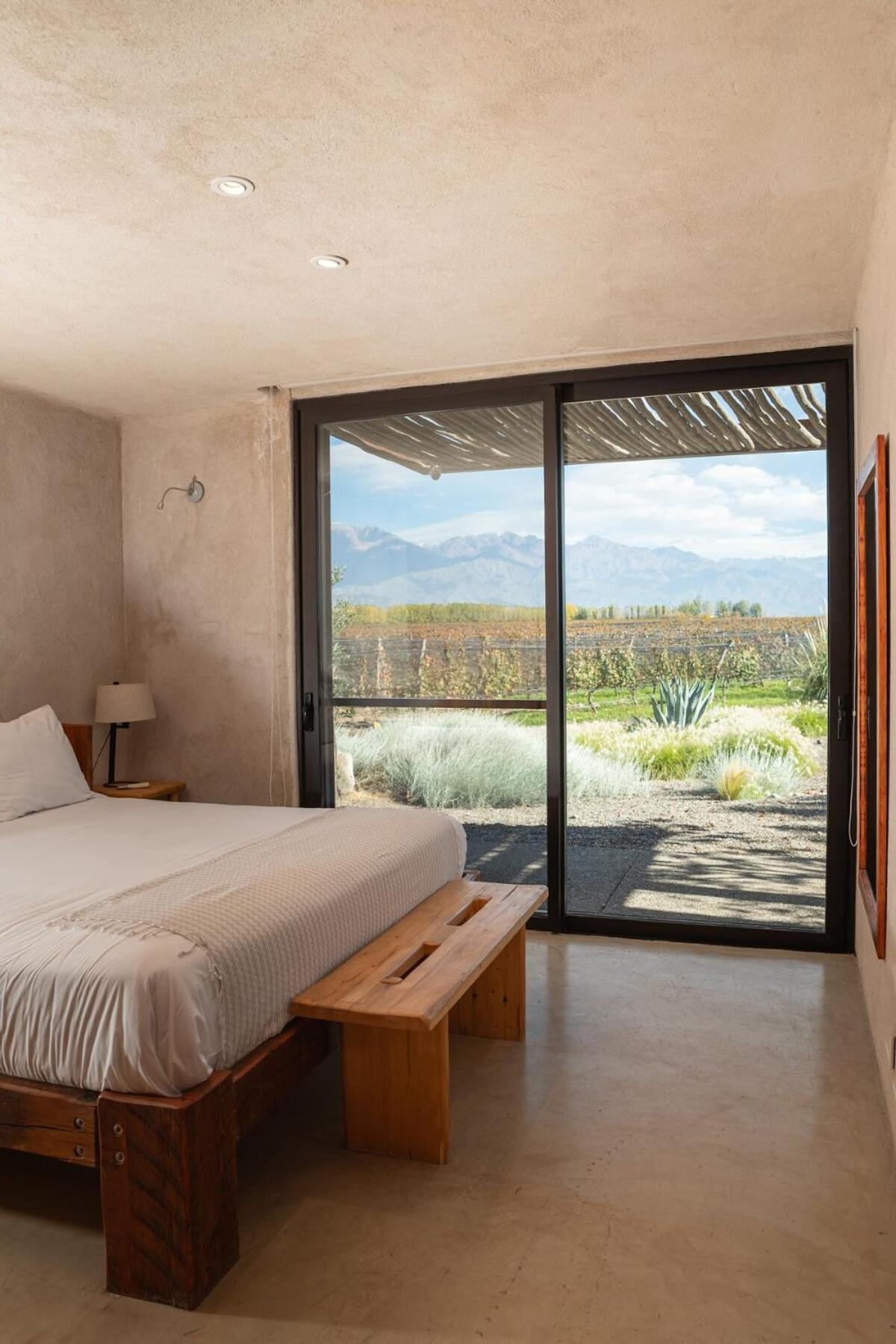 Casa Crux - Bodega Alfa Crux Villa Eugenio Bustos Exteriör bild